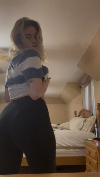 dumbbitchmurphy Nude Leaks OnlyFans Photo 18