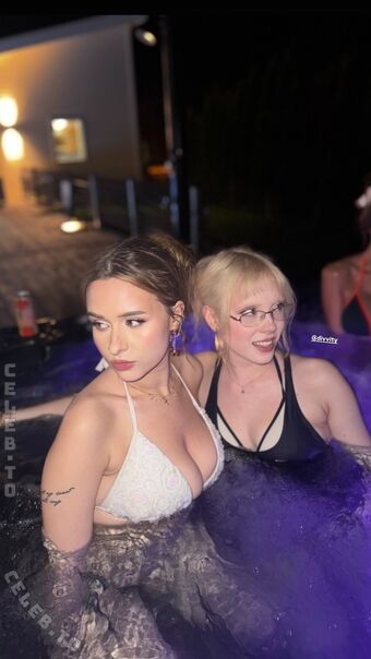 elinatwitch Nude Leaks OnlyFans Photo 1