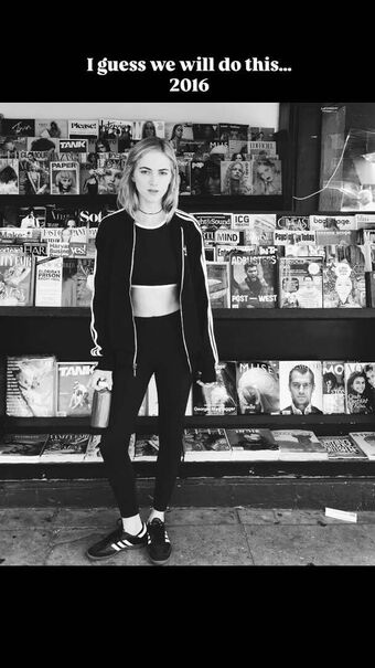 Emily Wickersham Nude Leaks OnlyFans Photo 74