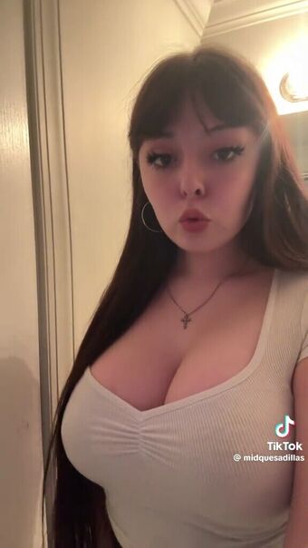 ezsy Nude Leaks OnlyFans Photo 23