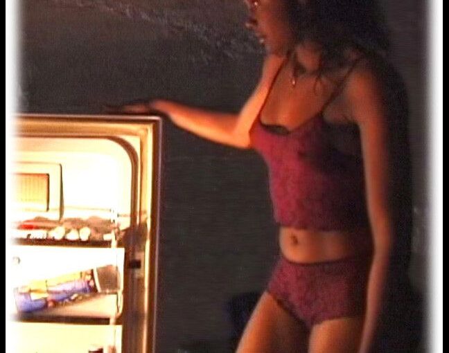 Emayatzy Corinealdi Nude & Sexy (9 Pics)