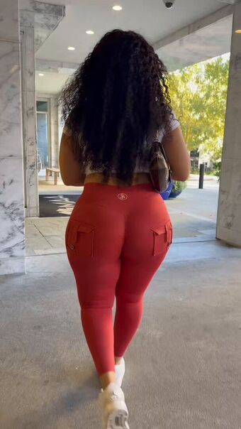 fineshitseni Nude Leaks OnlyFans Photo 11