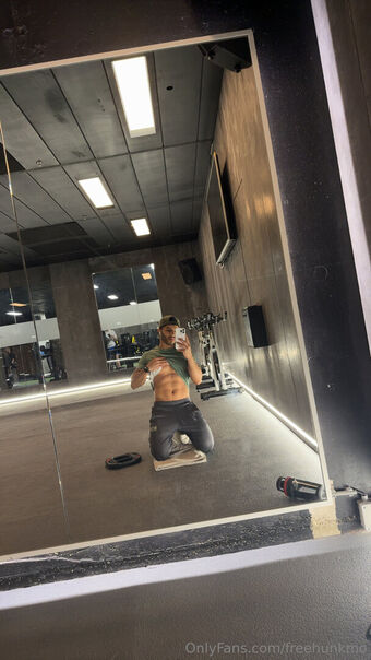 freehunkmo Nude Leaks OnlyFans Photo 1