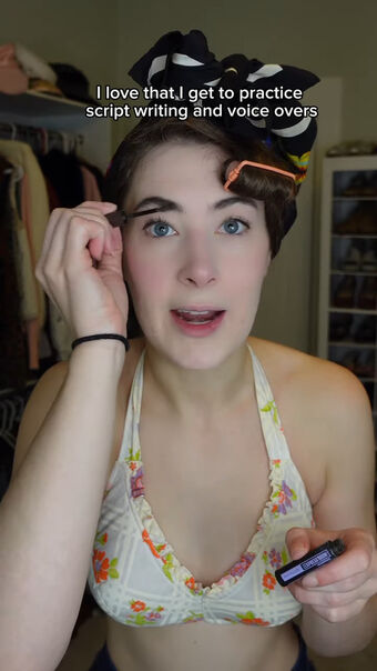 Gabrielle Jones | gabis_vintage Nude Leaks OnlyFans Photo 8