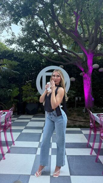 Hannah Fields Nude Leaks OnlyFans Photo 14