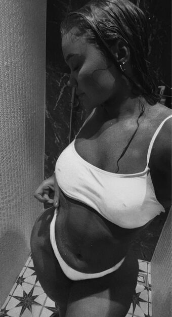 heleneelises/ Helene Elise Strom/ helenees Nude Leaks OnlyFans Photo 17