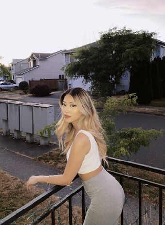 Hope Yang Nude Leaks OnlyFans Photo 16