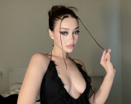 isabellrrose Nude Leaks OnlyFans Photo 3