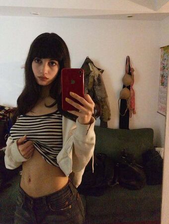 reaIsnowhite Nude Leaks OnlyFans Photo 5