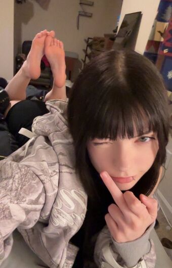 isizzly / sizzlymizzly Nude Leaks OnlyFans Photo 32