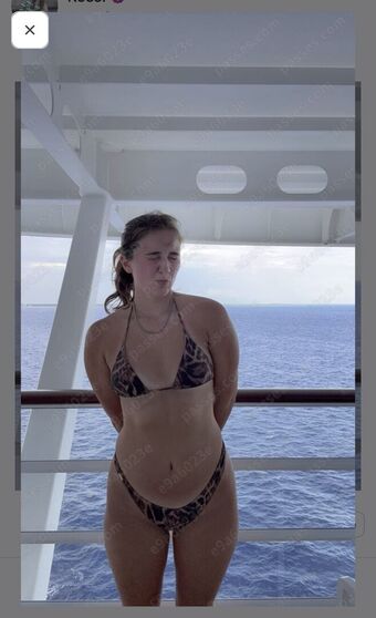 laurenrossi / rossitakes Nude Leaks OnlyFans Photo 48