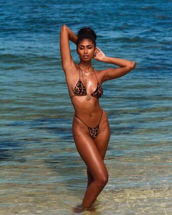 Jasmine Chola | Jasmine Blandford Nude Leaks OnlyFans Photo 3