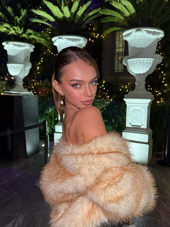 Jenni Serpi Nude Leaks OnlyFans Photo 2