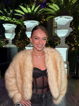 Jenni Serpi Nude Leaks OnlyFans Photo 8