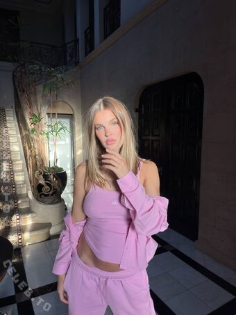 Joy Corrigan Nude Leaks OnlyFans Photo 482