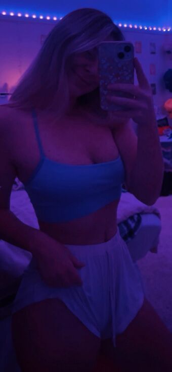 Kamy_Luecke Nude Leaks OnlyFans Photo 6