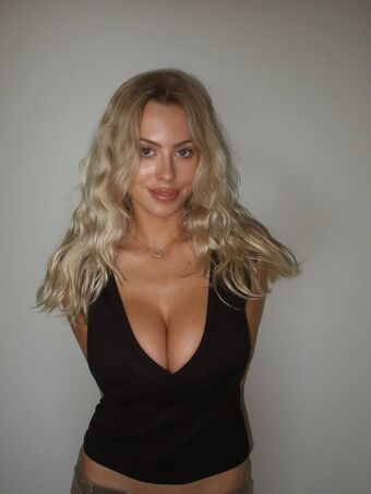 karaa.bell Nude Leaks OnlyFans Photo 9