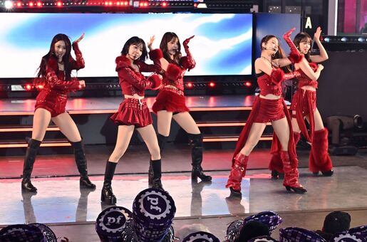 Kazuha Nakamura 中村 一葉 | LESSERAFIM Nude Leaks OnlyFans Photo 28