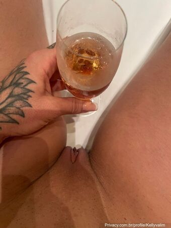 Kelly Valim Nude Leaks OnlyFans Photo 36