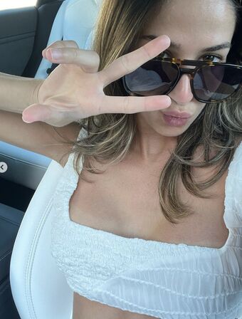 Laura Rodriguez Nude Leaks OnlyFans Photo 18