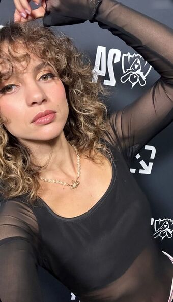 laure_bv Nude Leaks OnlyFans Photo 72