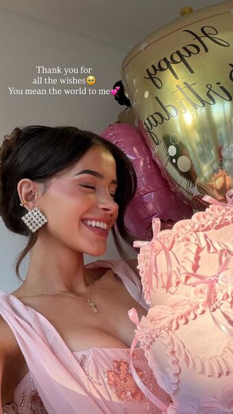 Lea Elui Nude Leaks OnlyFans Photo 369