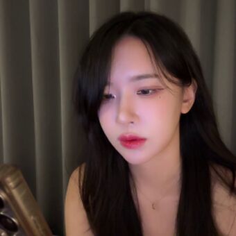 Lee Ahrin Nude Leaks OnlyFans Photo 10