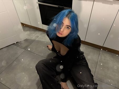 lillyfoxfree Nude Leaks OnlyFans Photo 52