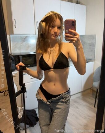 xsweetxcherryx Nude Leaks OnlyFans Photo 77