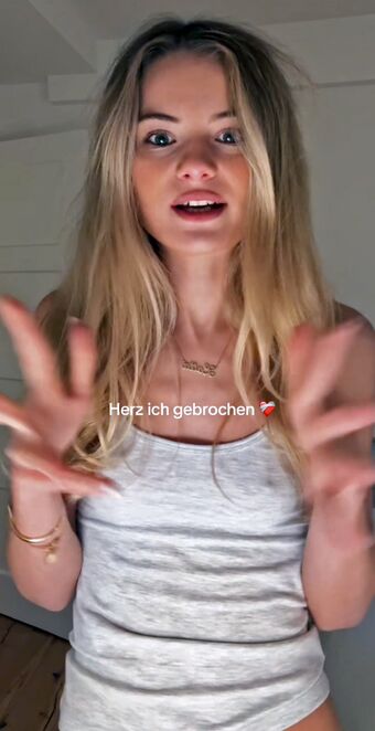 Lotta Emilie Stichler Nude Leaks OnlyFans Photo 128