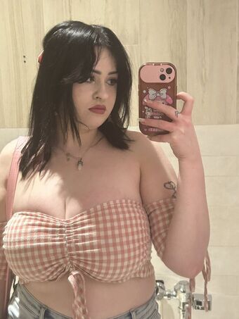 lunalacoz Nude Leaks OnlyFans Photo 2