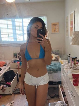 Madeline Eikamp Nude Leaks OnlyFans Photo 11