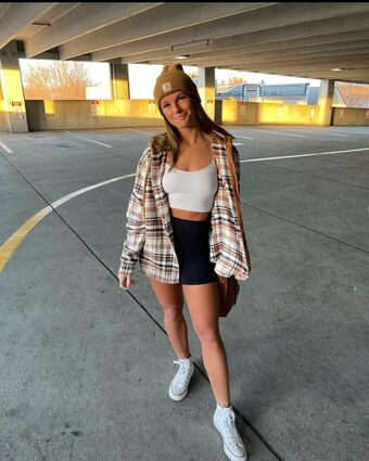 Madisyn Hunt Nude Leaks OnlyFans Photo 15