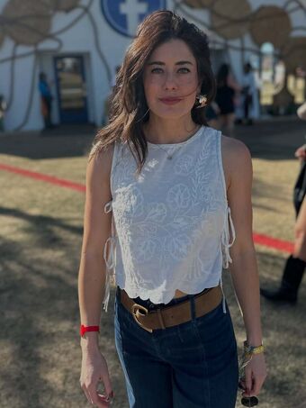 Manon Mathews Nude Leaks OnlyFans Photo 24