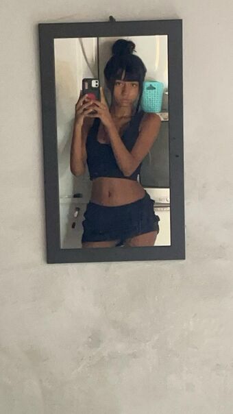 mimiesquisitinha Nude Leaks OnlyFans Photo 25