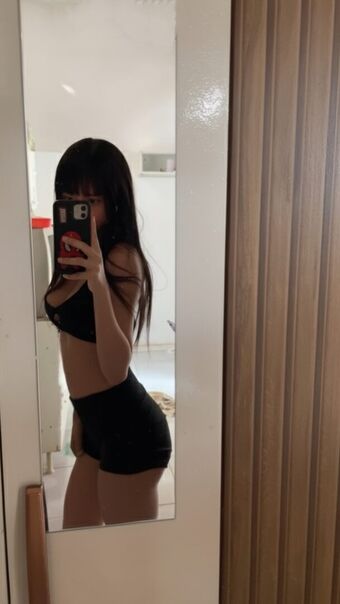 mimiesquisitinha Nude Leaks OnlyFans Photo 24