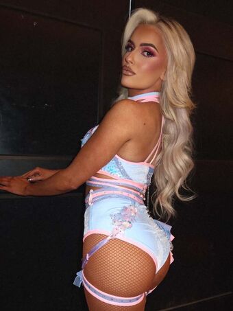 Mariah May Nude Leaks OnlyFans Photo 403