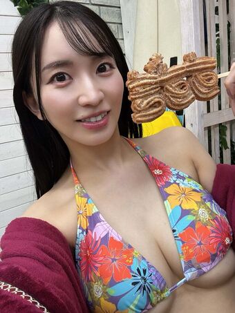 Mayu Suzuki Nude Leaks OnlyFans Photo 8