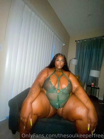 melatoninthroatfree Nude Leaks OnlyFans Photo 18