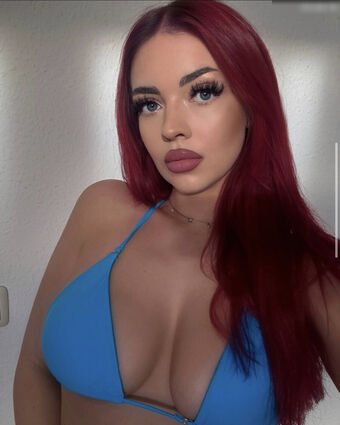 melinabttnr Nude Leaks OnlyFans Photo 21