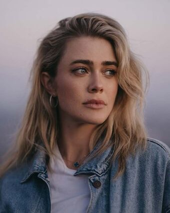 Melissa Roxburgh Nude Leaks OnlyFans Photo 62