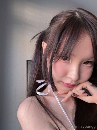 miaayoungg_ Nude Leaks OnlyFans Photo 5