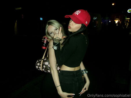 sophiatiel Nude Leaks OnlyFans Photo 37