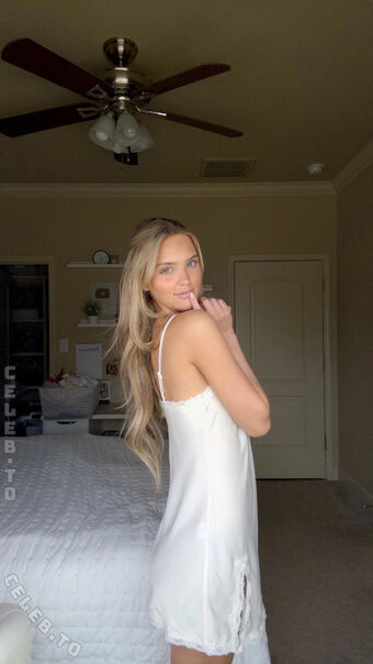 Paige Mackenzie Nude Leaks OnlyFans Photo 22