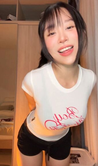 Panda Jidarpha Nude Leaks OnlyFans Photo 11