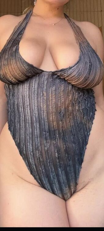 Pauliialejandraa Nude Leaks OnlyFans Photo 31