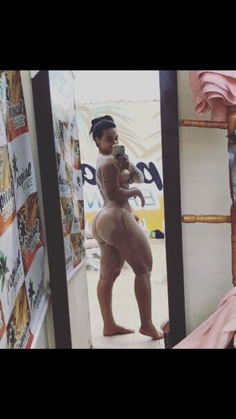 sandyalvves Nude Leaks OnlyFans Photo 1