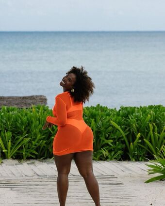 Scottie Beam Nude Leaks OnlyFans Photo 13