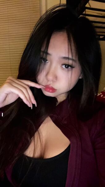 Serina Xiong Nude Leaks OnlyFans Photo 33