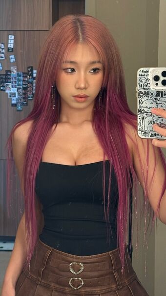 Shulun C. Nude Leaks OnlyFans Photo 10